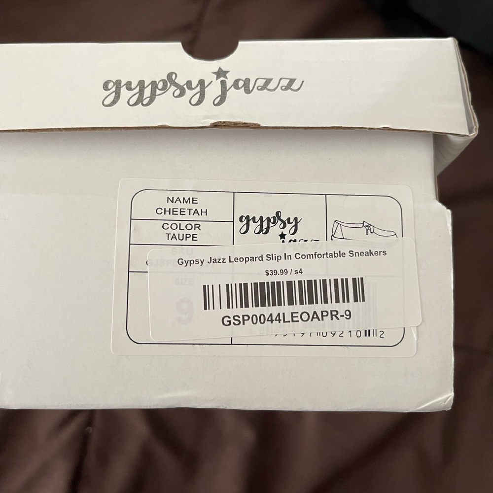 NWT Gypsy Jazz Leopard Slip-ins